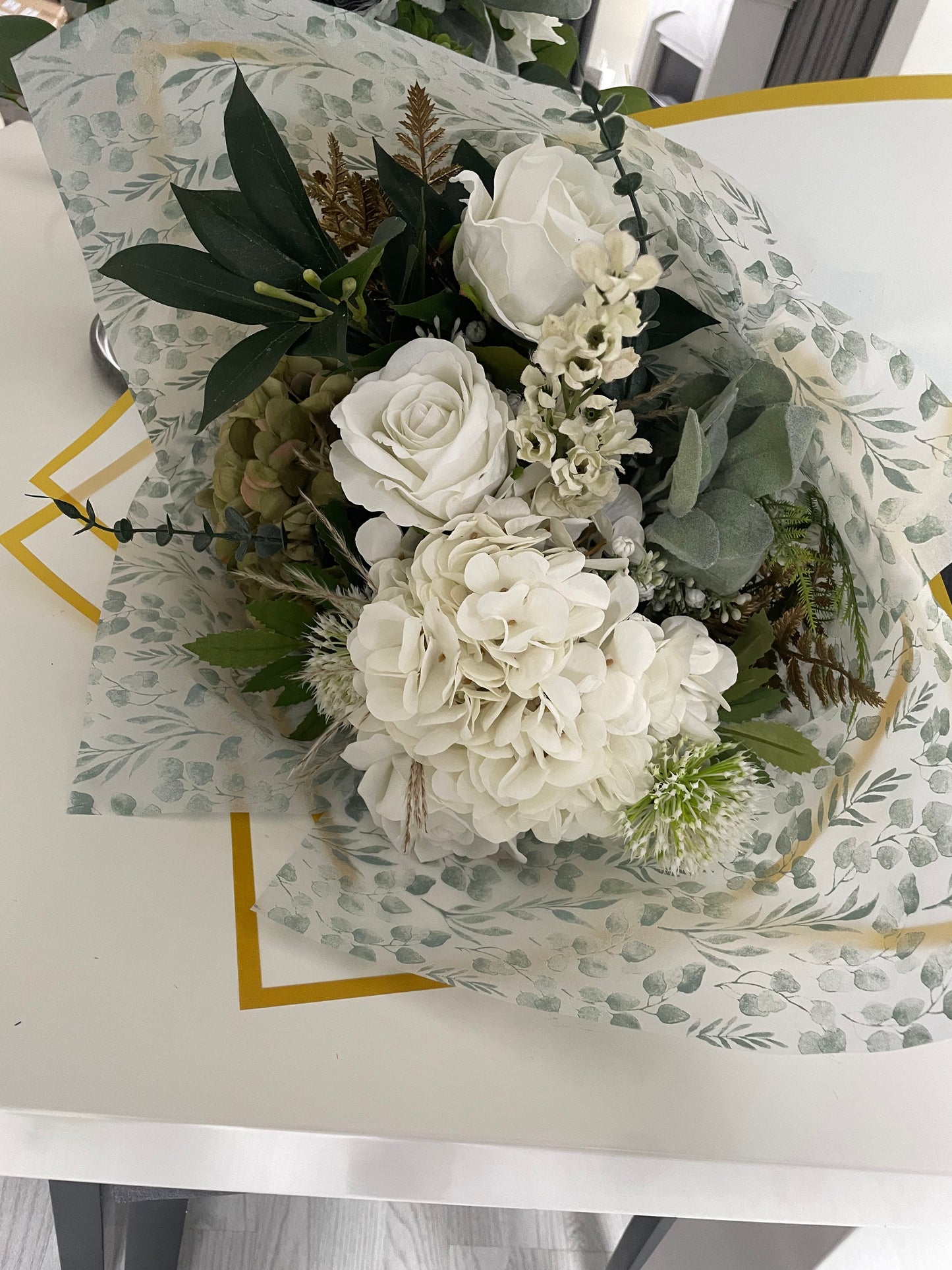 Classic arrangement bouquet