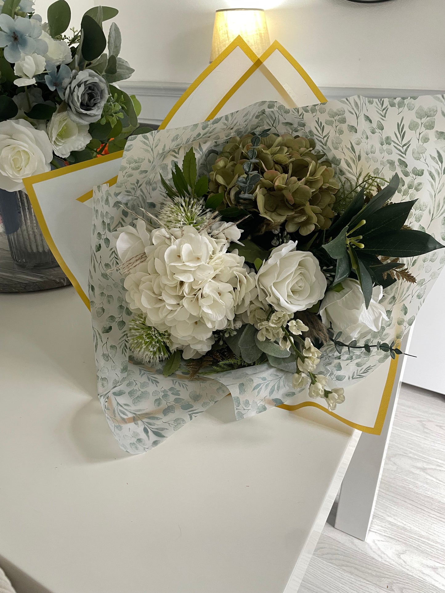 Classic arrangement bouquet